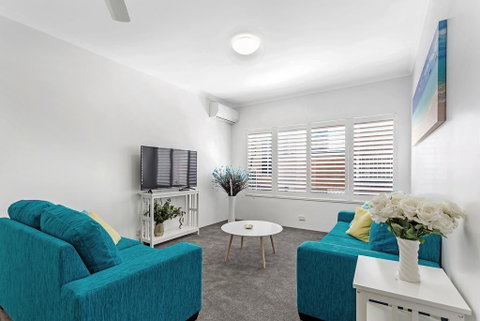 Zenith Unit 7 - Shoal Bay - Geraldton Accommodation 2