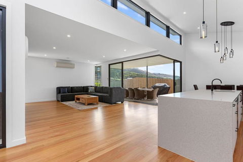 A Box Of Moonlight - Geraldton Accommodation 0