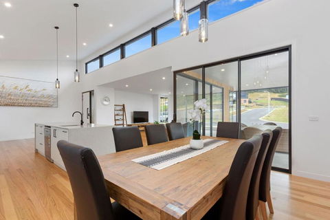 A Box Of Moonlight - Geraldton Accommodation 2