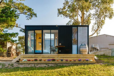 A Dam Good View By Tiny Away - Geraldton Accommodation 0