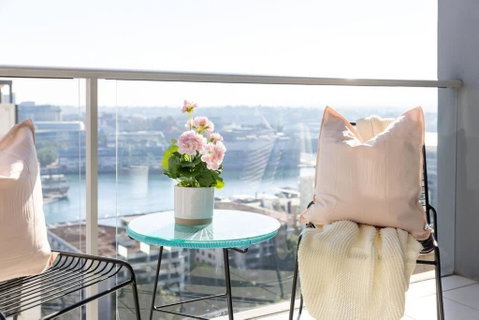 A Spacious 2BR Apt With An Amazing View Over Darling Harbour - Geraldton Accommodation 0