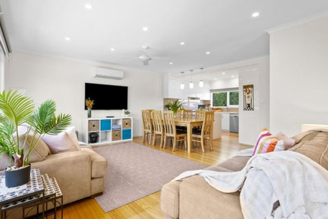 A Stones Throw - Geraldton Accommodation 0