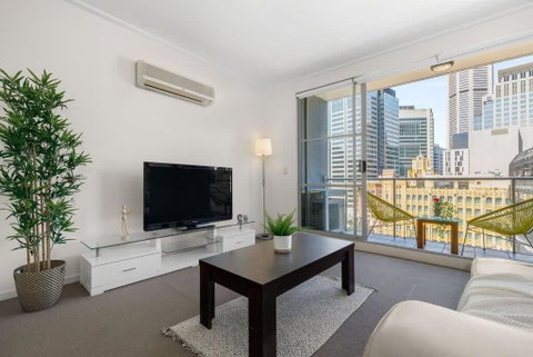 A Stylish Apt City Views Next To Darling Harbour - Geraldton Accommodation 0