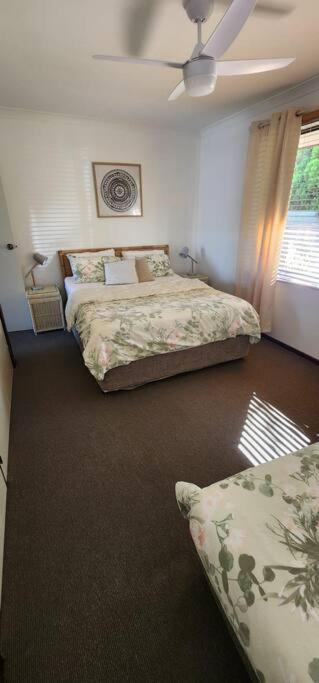 Abbey Beach Cottage - Geraldton Accommodation 4