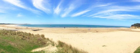 Absolute Beachfront Retreat On The Esplanade - Geraldton Accommodation 3