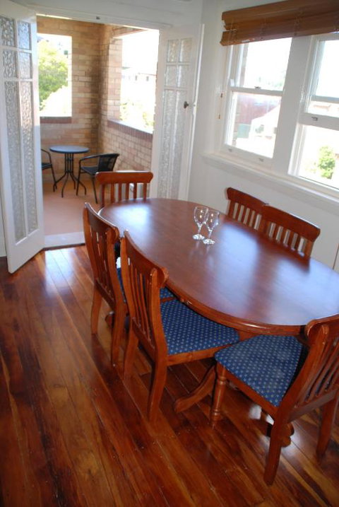 Accommodation Sydney Rockdale - 2 Bedroom Pet Friendly Budget Apartments With Balconies - Geraldton Accommodation 0