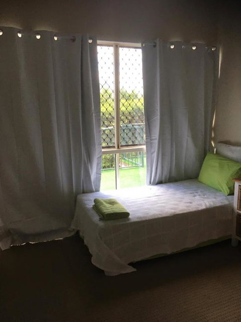 Accommodation On Westlake Mount Ommaney - Geraldton Accommodation 2