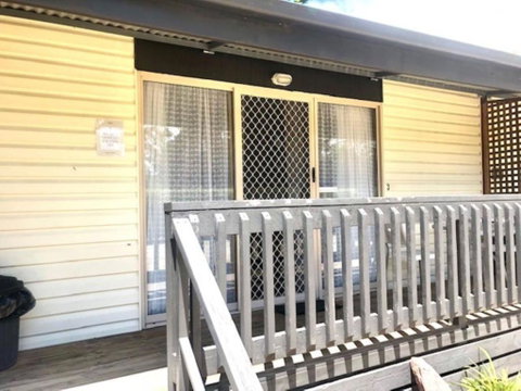 Alexandra Parklife Studio 3 - Geraldton Accommodation 1