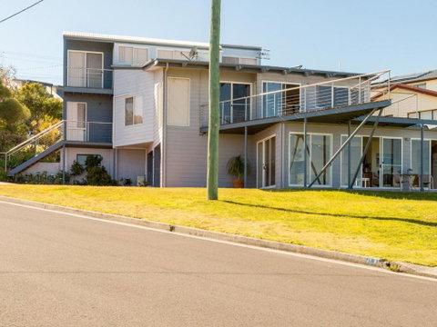Alexandra Suite Gerroa - Geraldton Accommodation 4
