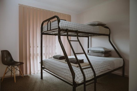 Alkoomi Chalets - Geraldton Accommodation 1