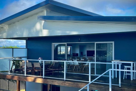 Allawah - 5 Bedroom Luxury Home With A Pool - Geraldton Accommodation 4