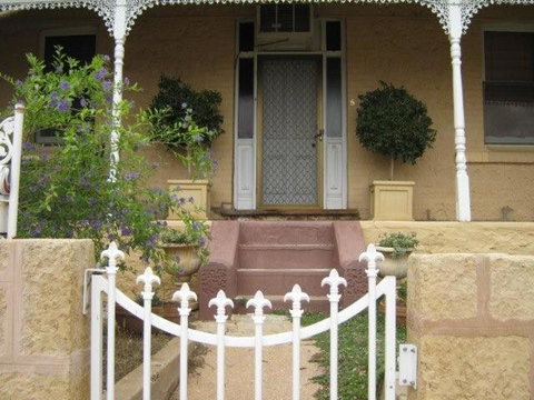 Amalie Cottage Waikerie Unit 1 - Geraldton Accommodation 0
