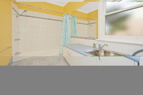 Anderson - Geraldton Accommodation 4