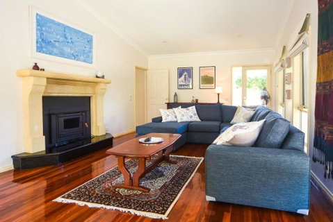 Anker - Geraldton Accommodation 4