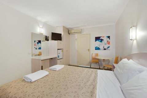 Alexander Motor Inn - Geraldton Accommodation 3