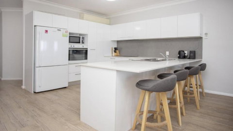 Apartment 14 - The Meridian - Geraldton Accommodation 3