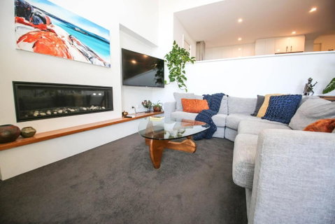 Apex Villa - Geraldton Accommodation 1