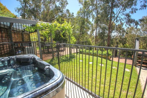 Apex Villa - Geraldton Accommodation 0