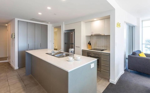 Artique Surfers Paradise - Official - Geraldton Accommodation 2