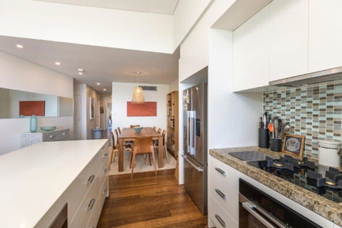 At Waves Penthouse Unit15 - Geraldton Accommodation 3