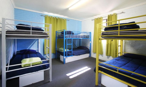 Aussitel Backpackers - Geraldton Accommodation 4