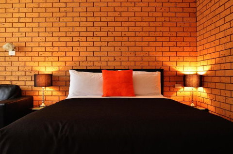 Avondel Motor Inn - Geraldton Accommodation 4