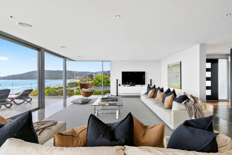 Azure - Geraldton Accommodation 1