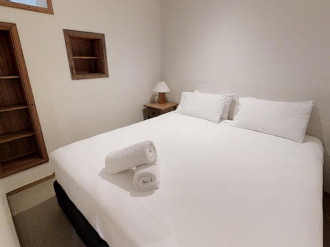 Apartment 4 - Geraldton Accommodation 3