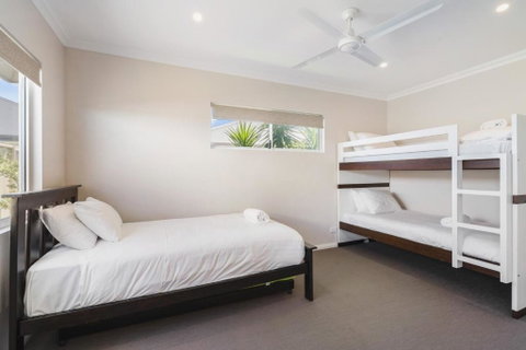 AZZURE On WATERVILLE - Geraldton Accommodation 4