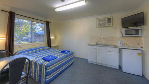 Barcaldine Caravan Park - Geraldton Accommodation 1