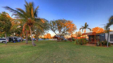 Barcaldine Caravan Park - Geraldton Accommodation 3
