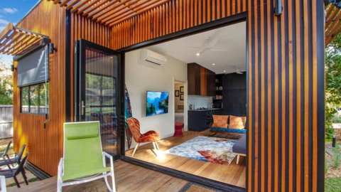Barefoot - Pearl Beach Wifi Family Friendly - Geraldton Accommodation 2