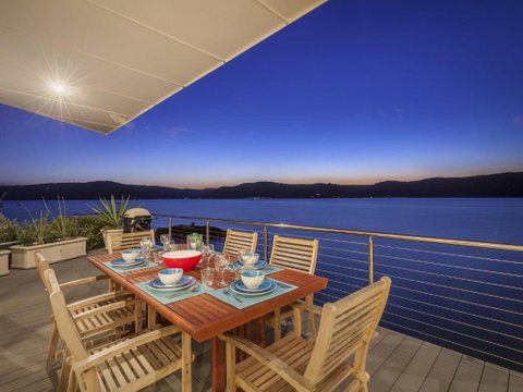 Barrenjoey Beach House - Geraldton Accommodation 1