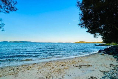 Bay Getaway - Beach, Nature Walks And A Two Storey House - Geraldton Accommodation 0