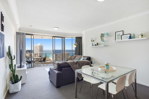 Chevron Renaissance Ocean View - Geraldton Accommodation 6