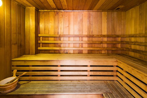 The Ritz Resort Heated Pool - Geraldton Accommodation 28