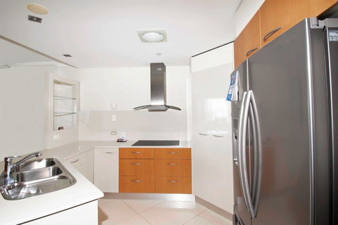 Trilogy Surfers Paradise - Geraldton Accommodation 20