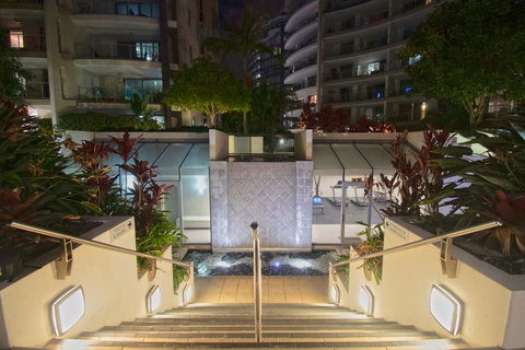 Trilogy Surfers Paradise - Geraldton Accommodation 13