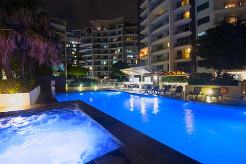 Trilogy Surfers Paradise - Geraldton Accommodation 6