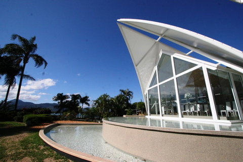 Hilton Cairns - Geraldton Accommodation 38