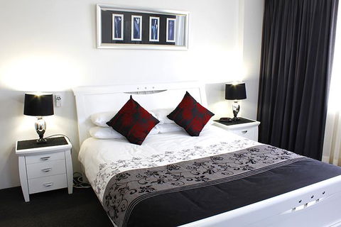 Beaconlea - Geraldton Accommodation 12