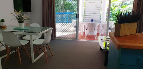 Surfers Beach Resort 2 - Geraldton Accommodation 7