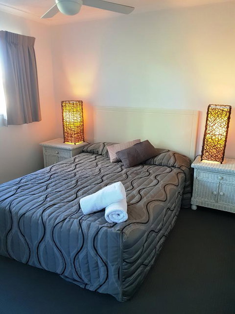 Surfers Beach Resort 2 - Geraldton Accommodation 36