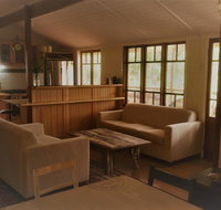 Boonah Cottage - Geraldton Accommodation