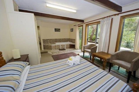 Magnetic Island Holiday House - Geraldton Accommodation 1