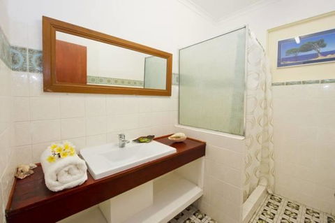 Magnetic Island Holiday House - Geraldton Accommodation 10