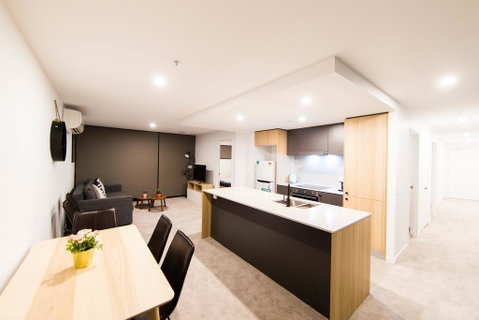 Mid Night Apartment Canberra City Onsite Parking - Geraldton Accommodation 2