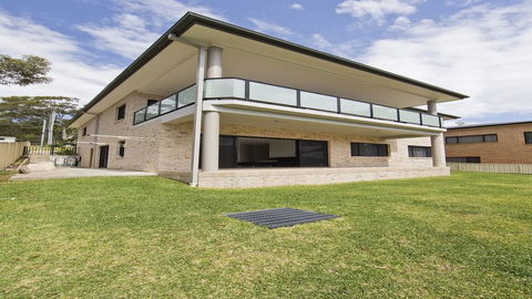 'Ocean To Beach' Luxury Hide Away - Geraldton Accommodation 1