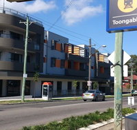 0ne Master in 3 br. apartment - Geraldton Accommodation