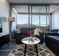 1 Bedroom Apt With Parking Walk to ANU - Geraldton Accommodation